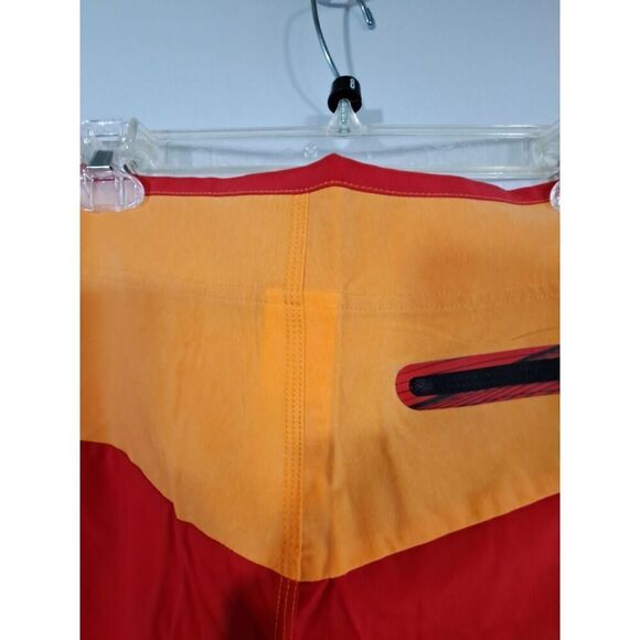 Oakley Mens Board Shorts NWT - Picture 7 of 11